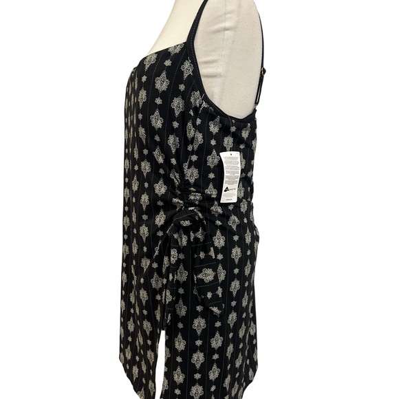 Lands' End Women's Sweetheart Chlorine Resistant Swim Dress-NWT - Picture 2 of 10